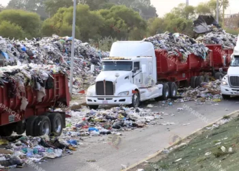 Foto: Adrián Gaytán // Plagado de irregularidades el traslado de desechos a otros estados, detecta la ASF.