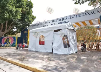 Foto: Adrián Gaytán // Sin afectar a la ciudadanía, el STEUABJO se mantiene aún a la espera de la solución a sus demandas.