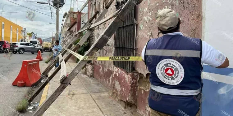 Foto: Lisbeth Mejía // Sin política ni plan de estado, los inmuebles inestables son una amenaza para la ciudadanía.