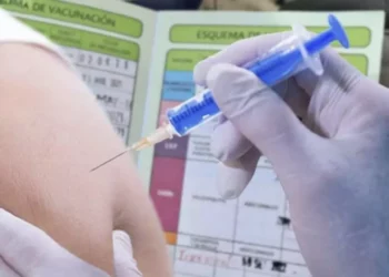 ¿Tienes la vacuna contra el sarampión? Guía para revisar tu Cartilla de Salud ante el aumento de casos