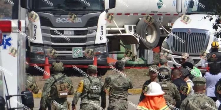 Identifican a ingenieros fallecidos tras explosión en estación de Pemex en el Istmo