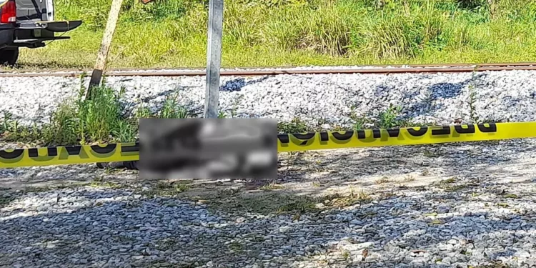 Levantado y ejecutado: localizan cuerpo maniatado junto a vías férreas.