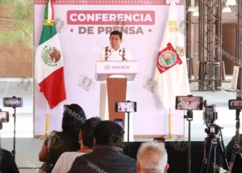 Foto: Adrián Gaytán // Politólogos advirtieron de cambios cosméticos, “pero el núcleo duro del poder permanece intacto”.