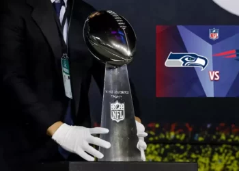 ¿Se repetirá la historia o nacerá una nueva leyenda? ¿Dónde y a qué horas ver el Seahawks vs Patriots en el Super Bowl LX? 🏈🔥