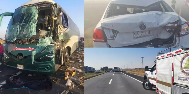 Carambola de 40 vehículos en el Libramiento Bicentenario deja tres muertos y 15 heridos en el Valle de Toluca