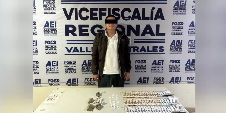 Cateo en Valdeflores deja droga, efectivo y un detenido por presunto narcomenudeo