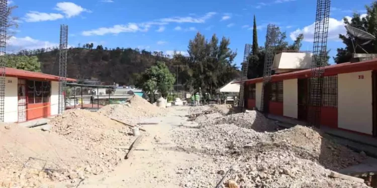 Más espacios dignos para aprender: Oaxaca de Juárez responde a las solicitudes de madres y padres de familia