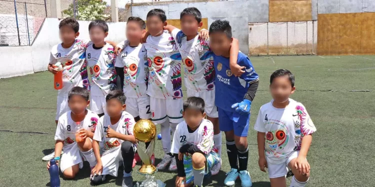 Fotos: Leobardo García Reyes // Academia Chapulineros de Xoxo se coronaron campeones.