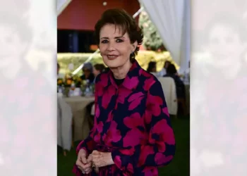Fotos: Rubén Morales // La Dra. Gabriela Velásquez celebró un año más de vida con una elegante reunión realizada en el jardín del Salón Dionisus.