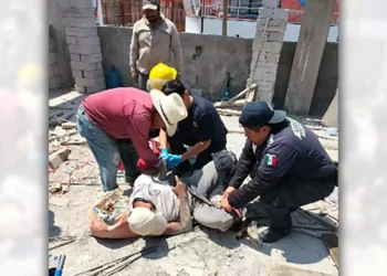 El afectado fue ingresado a un hospital privado ante la falta de especialistas en el sector público.