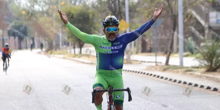 Fotos: Leobardo García Reyes // Óscar Ramos se impuso en la Máster 36.