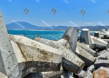 Foto: Archivo El Imparcial // El tren interoceánico y la construcción del rompeolas de Salina Cruz inflaron los datos de la industria de la construcción en Oaxaca.