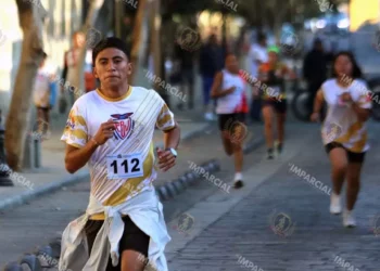 Fotos: Leobardo García Reyes // La carrera, de 5 y 10 kilómetros.