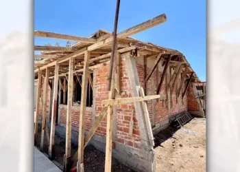 Foto: Municipio de Oaxaca de Juárez // Construcción de un aula en la Escuela Primaria Cuauhtémoc, de la Agencia Municipal de Pueblo Nuevo.