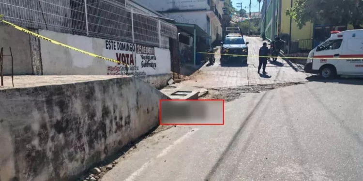 Elementos de la AEI realizaron el levantamiento del cuerpo de David Ignacio.