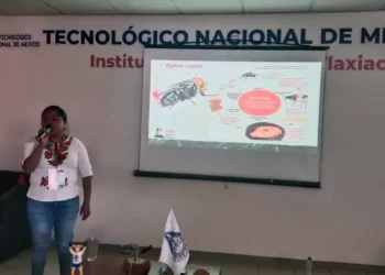 Informaron a estudiantes sobre la prevención del gusano barrenador y sus riesgos para la salud y la producción ganadera.