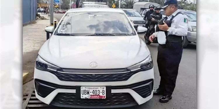 Los vehículos fueron asegurados por las autoridades.
