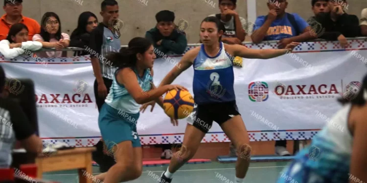 Foto: Leobardo García Reyes // Se preparan los Juegos de Nivel Medio Superior.