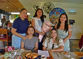 Fotos: Rubén Morales // Geydi Ríos, Gudelia Primo, Lilí Montero, Xóchitl Zamarripa y Claudia Villegas.