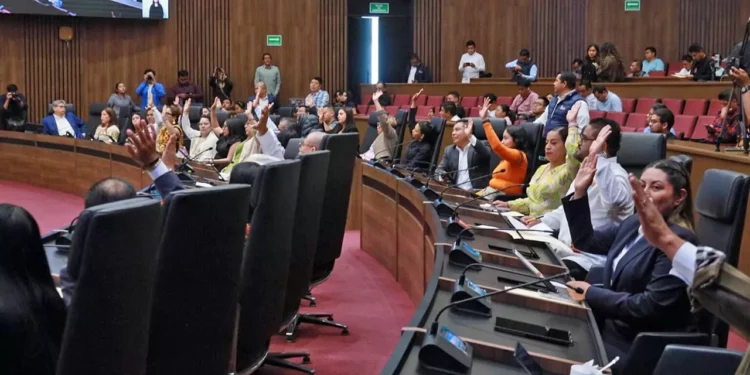 Foto: Congreso de Oaxaca // Ajusta el Congreso la Ley de Ingresos 2026 del municipio de Oaxaca de Juárez.