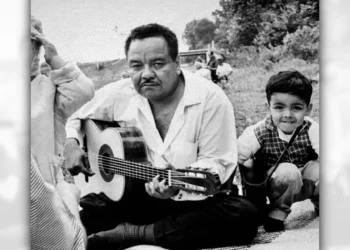 Fotos: Agencias // Álvaro Carrillo, autor de “El andariego” y “Sabor a mí”, cuya obra permanece viva en la memoria musical de México y del mundo.
