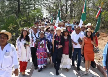 Foto: Presidencia de la República // Arribo de Claudia Sheinbaum a Guelatao el año pasado.