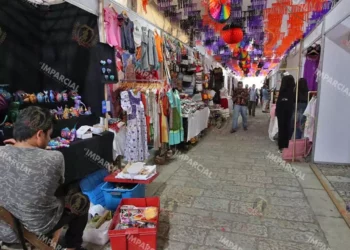Foto: Archivo El Imparcial // “Artesanos” se adueñan de calles con Expo ferias, con complicidad de autoridades.
