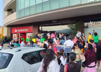 Aseguraron que la protesta seguirá, hasta lograr una reunión con la directora general y el pago correspondiente a los años trabajados.