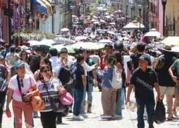 Foto: Andrés Gaytán // Centros turísticos como Oaxaca están obligados a brindar seguridad a turistas. El fin de semana el Andador Turístico estuvo a tope.