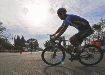 En Zaachila se realizó la Clásica Ciclista del Barrio de San José.