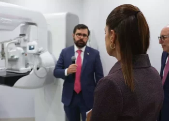 Foto: Presidencia de la República // El director del IMSS realizó un recuento de plazas de salud disponibles en Oaxaca.