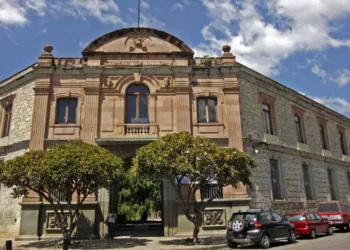 El objetivo es fortalecer un espacio especializado para estudiantes, investigadores y profesionales del periodismo.
