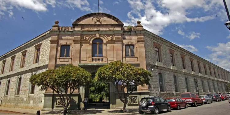 El objetivo es fortalecer un espacio especializado para estudiantes, investigadores y profesionales del periodismo.