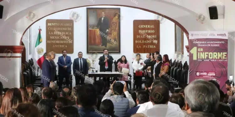 Foto: Adrián Gaytán // La reforma electoral va a transfigurar el rostro del cabildo de Oaxaca de Juárez.