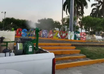 Foto: Gobierno de Oaxaca // Nebulización en diversos puntos del estado para contener al dengue.