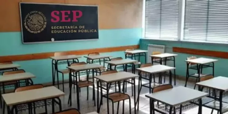 Puente escolar alarga descanso: SEP enciende debate por calendario y vacaciones 2026
