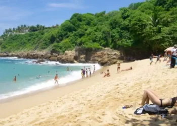 Playas de Oaxaca 2026: ¿Cuáles son aptas para nadar esta Semana Santa según COFEPRIS?