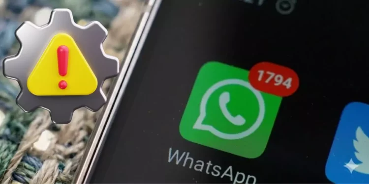 ¿Tu WhatsApp se llena solo? Por qué la descarga automática es un peligro para tu seguridad