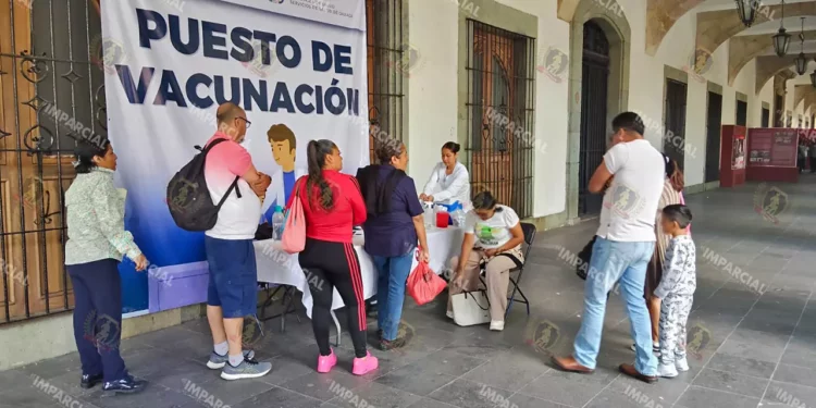 Foto: Jesús Santiago // Se mantienen en el estado las jornadas de vacunación contra influenza y sarampión.