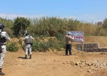 Foto: Profepa // Sin autorización, se operaba maquinaria para la realización de los trabajos dentro del cauce del río Valiente, en Cuilapam.