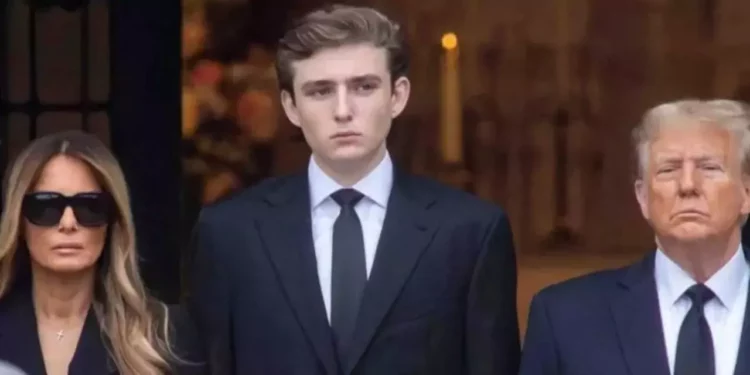 Piden que el hijo de Donald Trump vaya a la guerra y reabre debate sobre el servicio militar