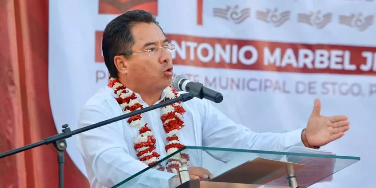 Foto: Municipio Pinotepa Nacional // Desorden administrativo de Antonio Marbel Jiménez Meza