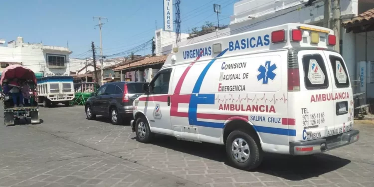 ¡Asalto en pleno centro de Tehuantepec! Irrumpen en banco y huyen sin ser detenidos
