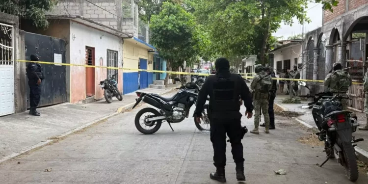 Atacan a balazos una vivienda en la colonia Mártires 31 de Julio
