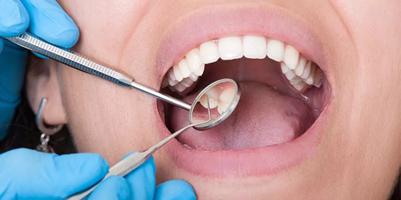 Foto: internet – ilustrativa // Recomiendan acudir al dentista dos veces al año o ante cualquier molestia.