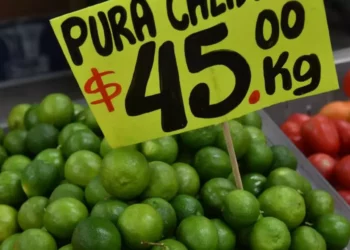 Inflación en México repunta a 4.02% anual en febrero: alimentos frescos presionan los precios