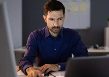 Descarga masiva de CFDI: ¿Qué conviene más? Portal del SAT o software