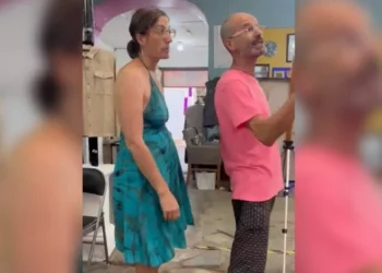 VIDEO | “Música de mie*da”:  Turistas españoles acusados de insultar a artesanas oaxaqueñas; desatan indignación