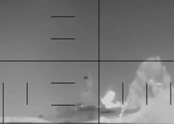 VIDEO | Submarino estadounidense hunde fragata iraní en Océano Índico