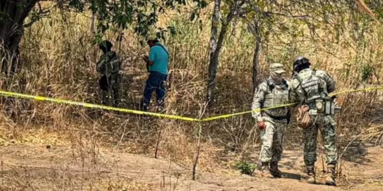 Hallan cadáver humano en estado de descomposición cerca del río Tehuantepec